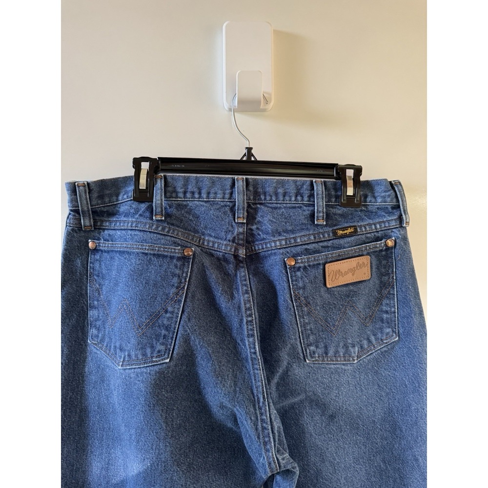 Wrangler Cowboy Cut 13MWZ Denim Blue Jeans 36x32 EUC Western Ranch Outdoors